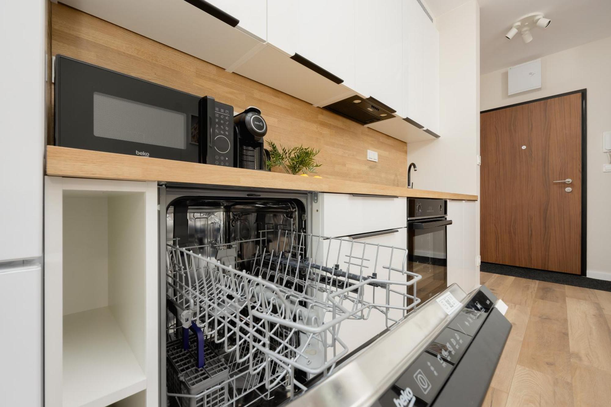 Cozy Zupnicza With Parking By Renters *