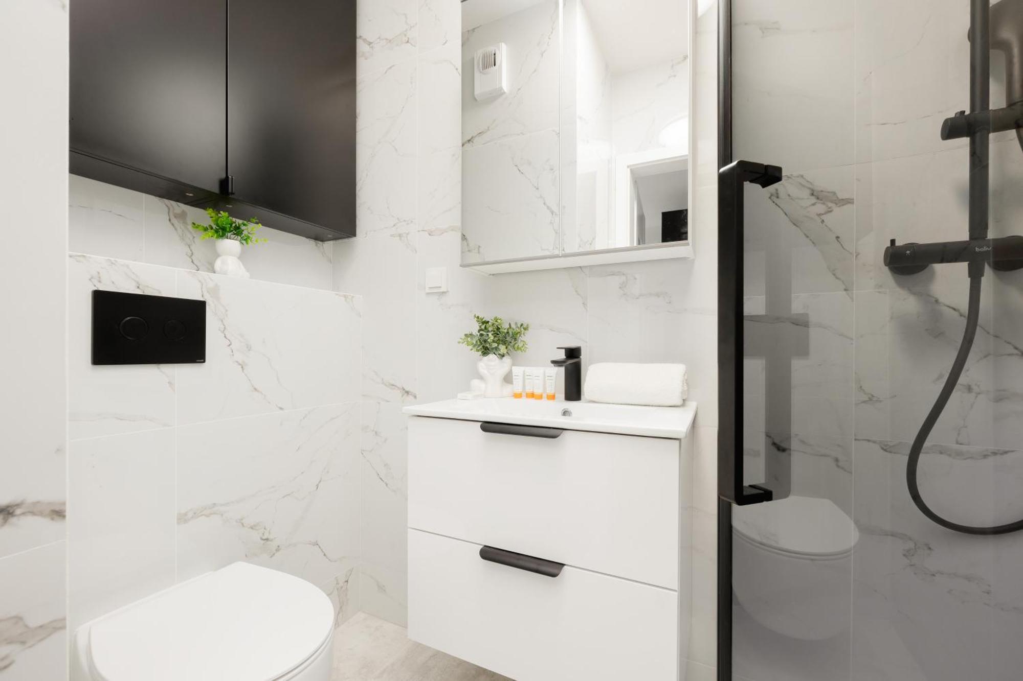 Cozy Zupnicza With Parking By Renters Apartament